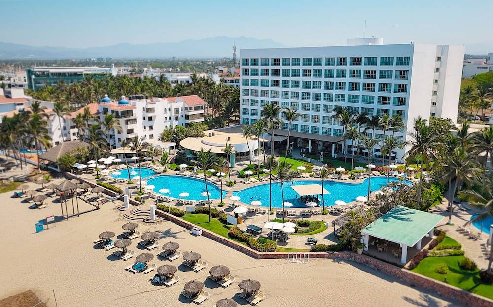Ocean Breeze Nuevo Vallarta 1