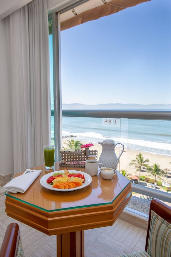 Ocean Breeze Nuevo Vallarta 2