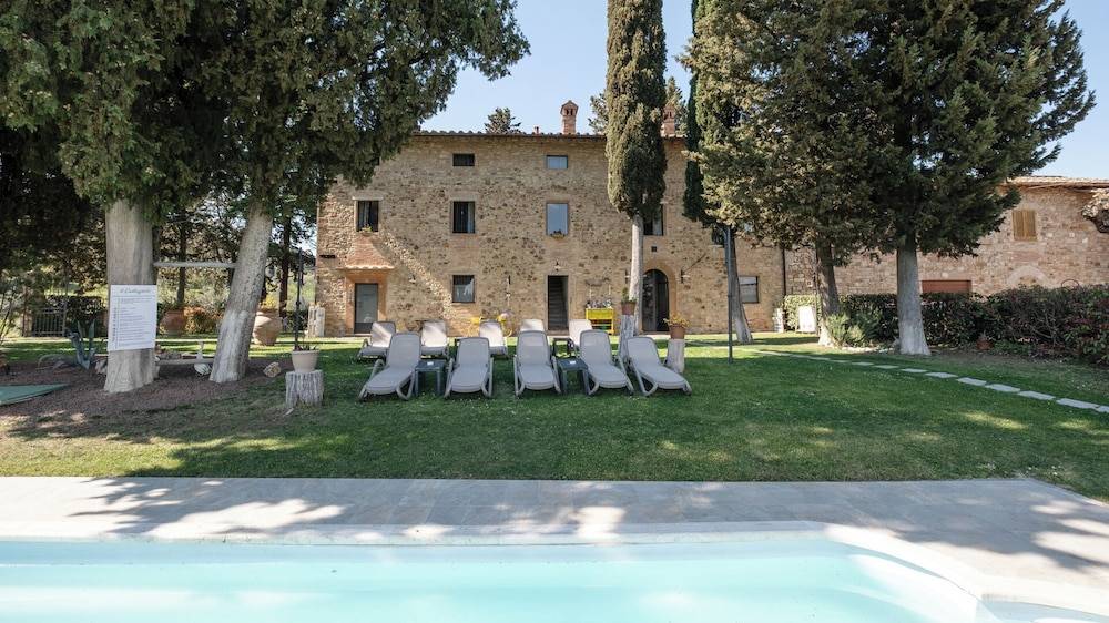 Il Castagnolo Country B&B 1