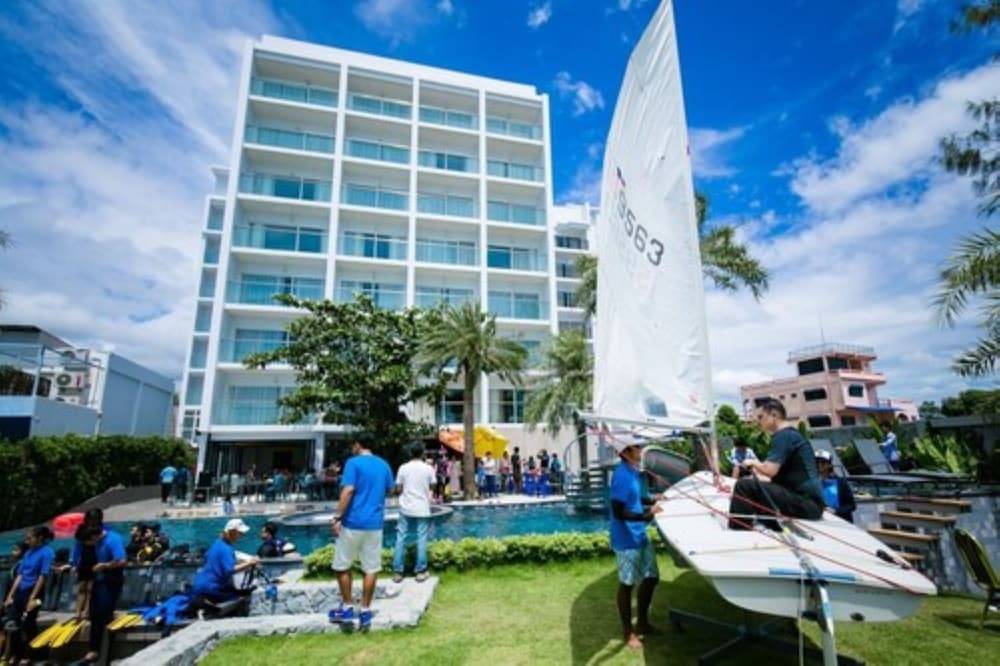 Worita Cove Hotel 1