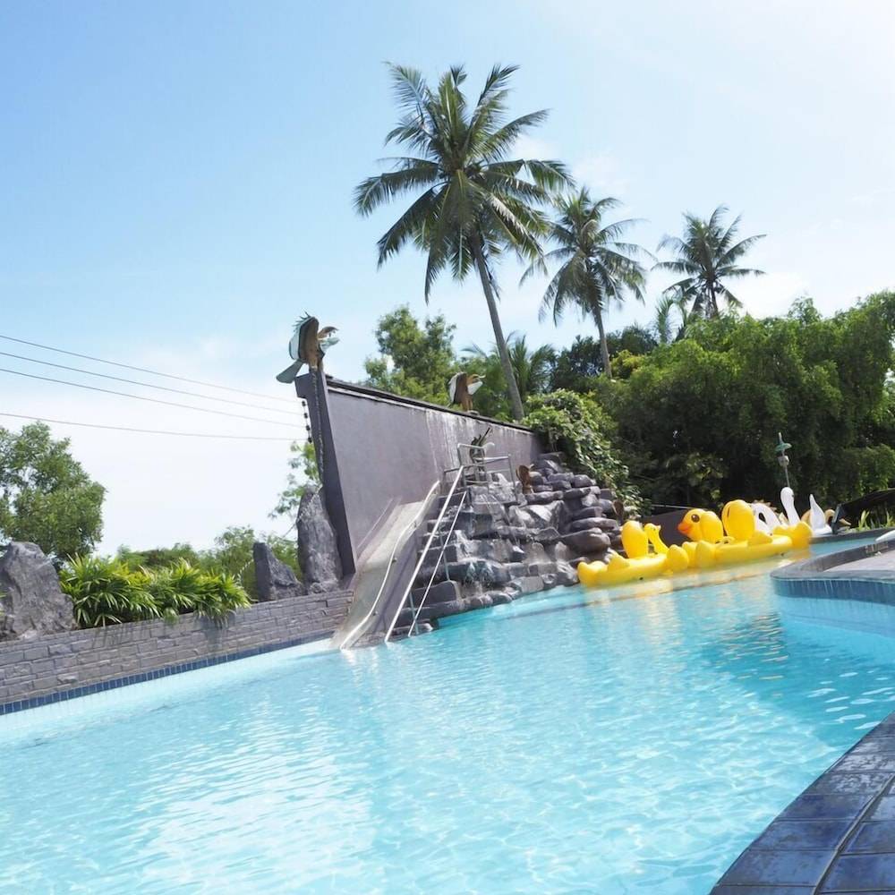 River Nature Hotel 1
