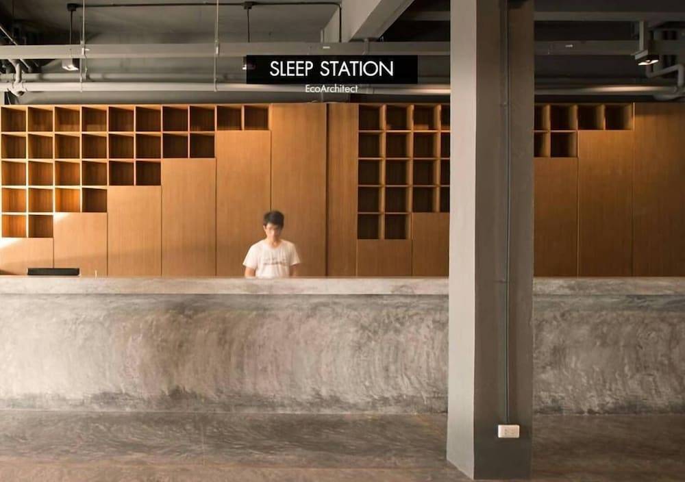 Sleep Station 1