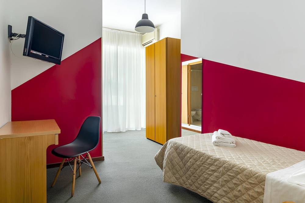 UniHo Hostel 1
