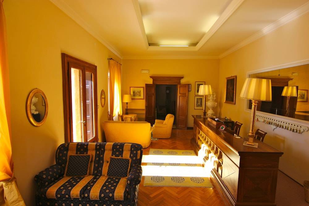 Hotel Villa Giona 2