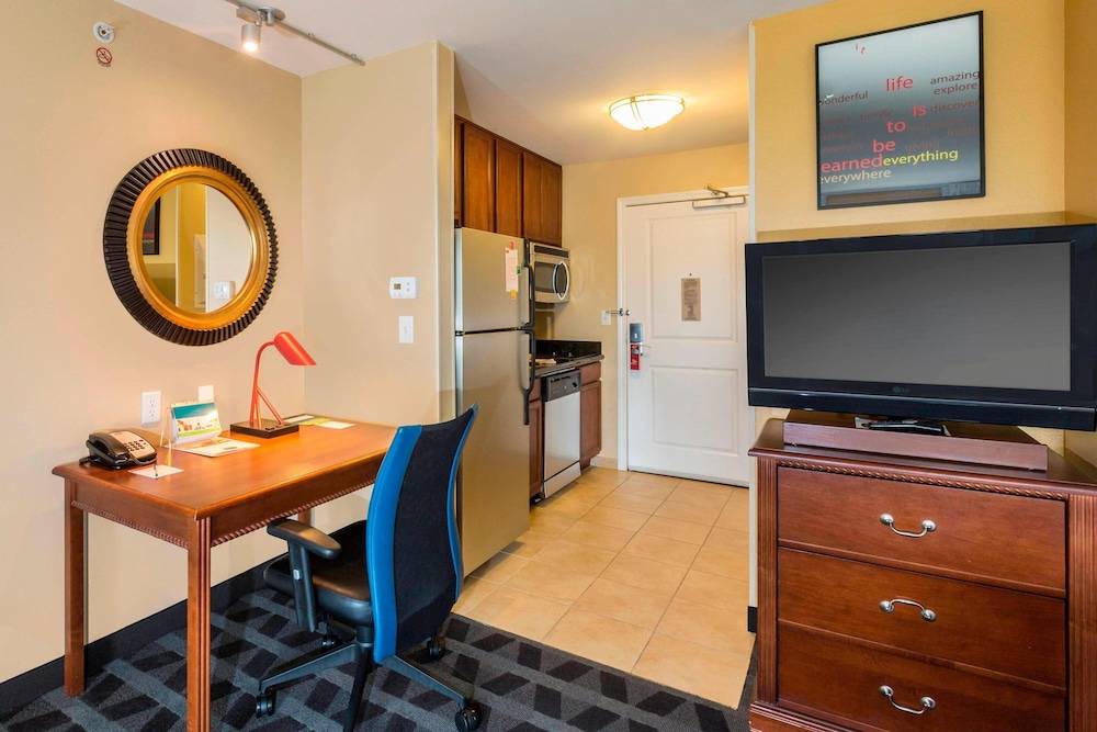 TownePlace Suites Houston North/Shenandoah 1