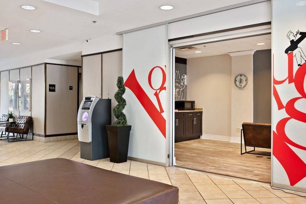 Suburban Studios Orlando - Ocoee-Winter Garden 2