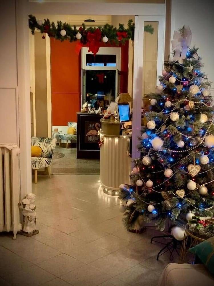 Hotel Nice 1