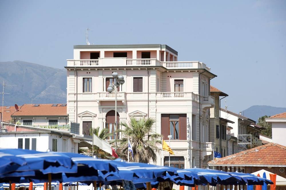 Villa Tina Hotel 1
