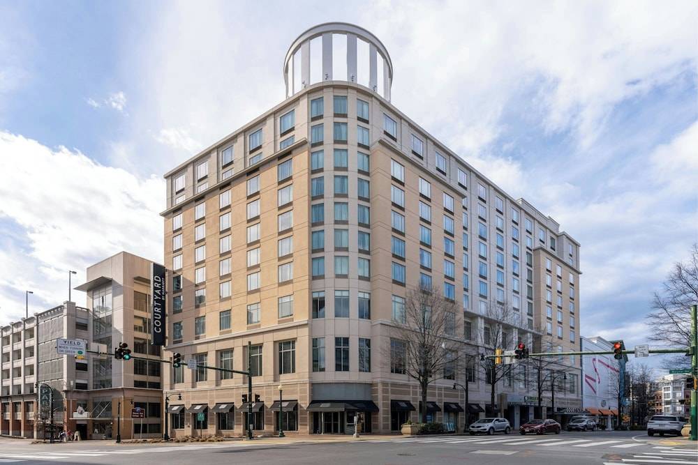 Courtyard by Marriott Silver Spring Downtown 1