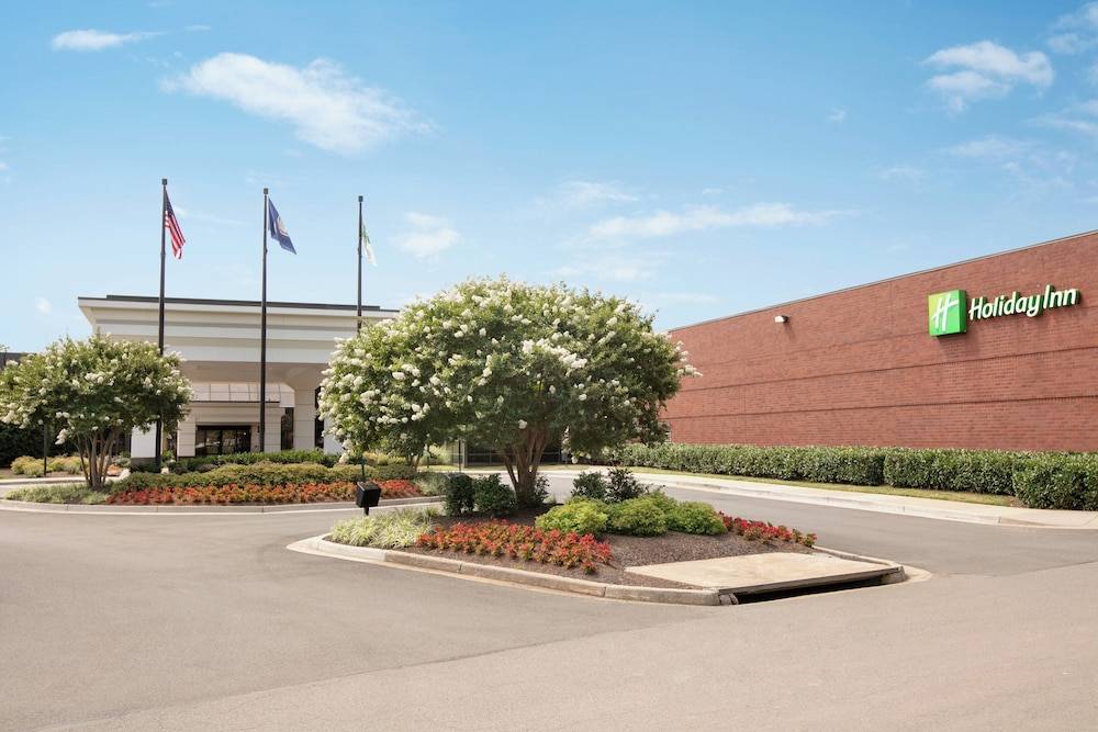 Holiday Inn WASHINGTON-DULLES INTL AIRPORT by IHG 1