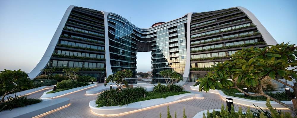 One Global Resorts Green Square 1
