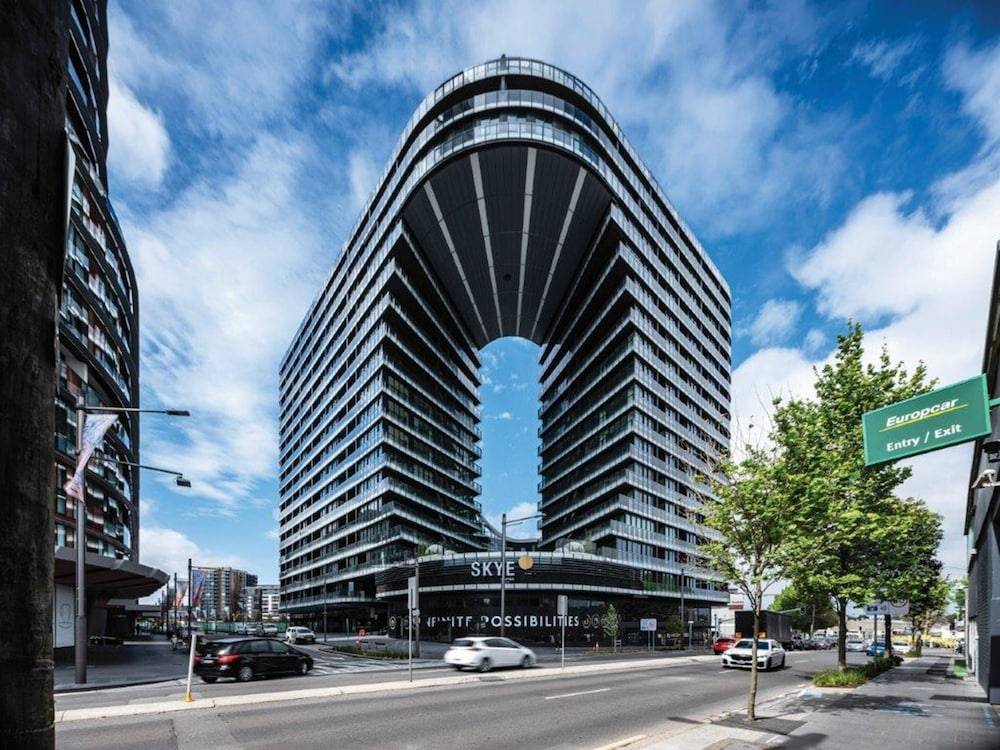 One Global Resorts Green Square 2