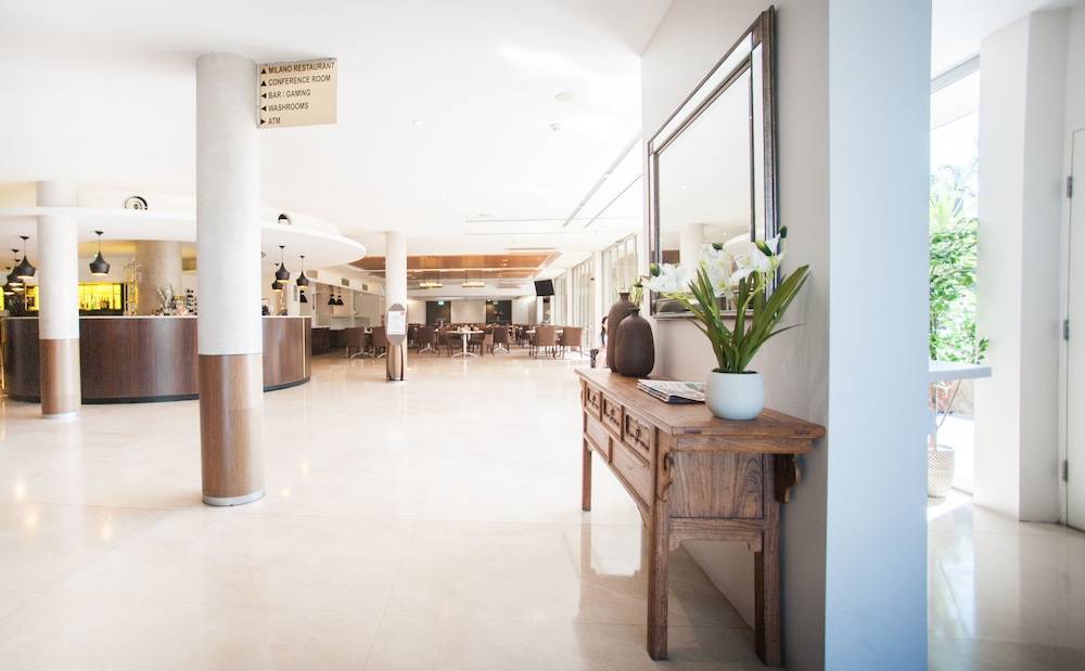 Ramada Hotel & Suites by Wyndham Cabramatta 2