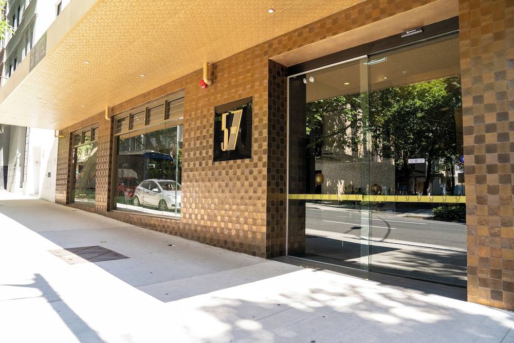 57Hotel 1