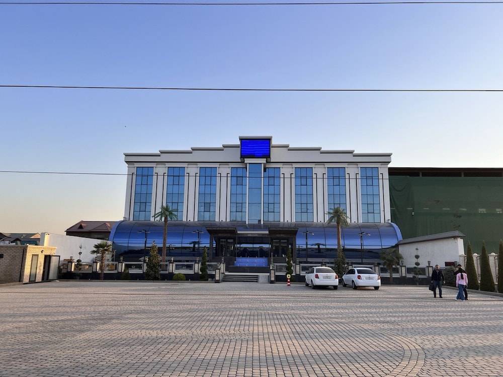 Ada Hotel 1