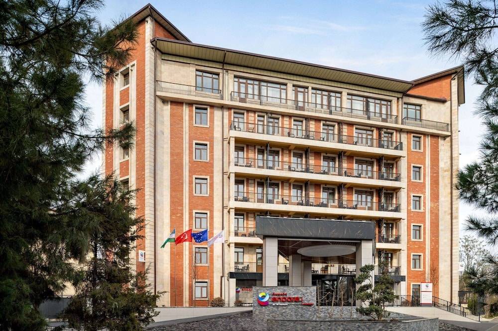 Ramada Encore by Wyndham Tashkent 1