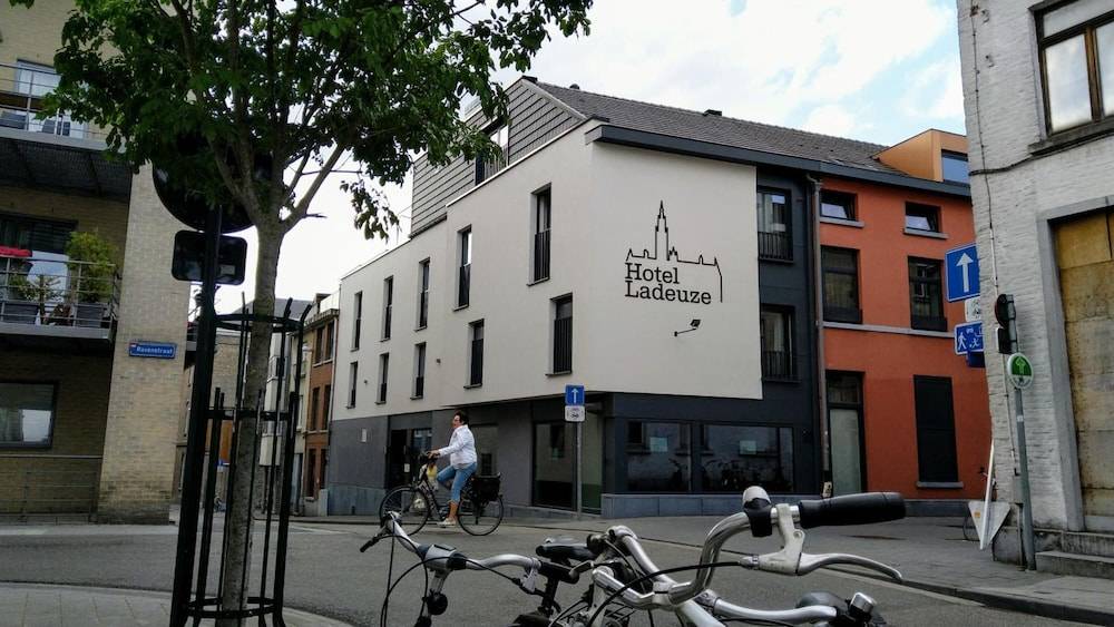 Hotel Ladeuze 1