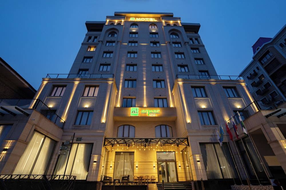 Al Anvar Halal Hotel by HotelPro group 1
