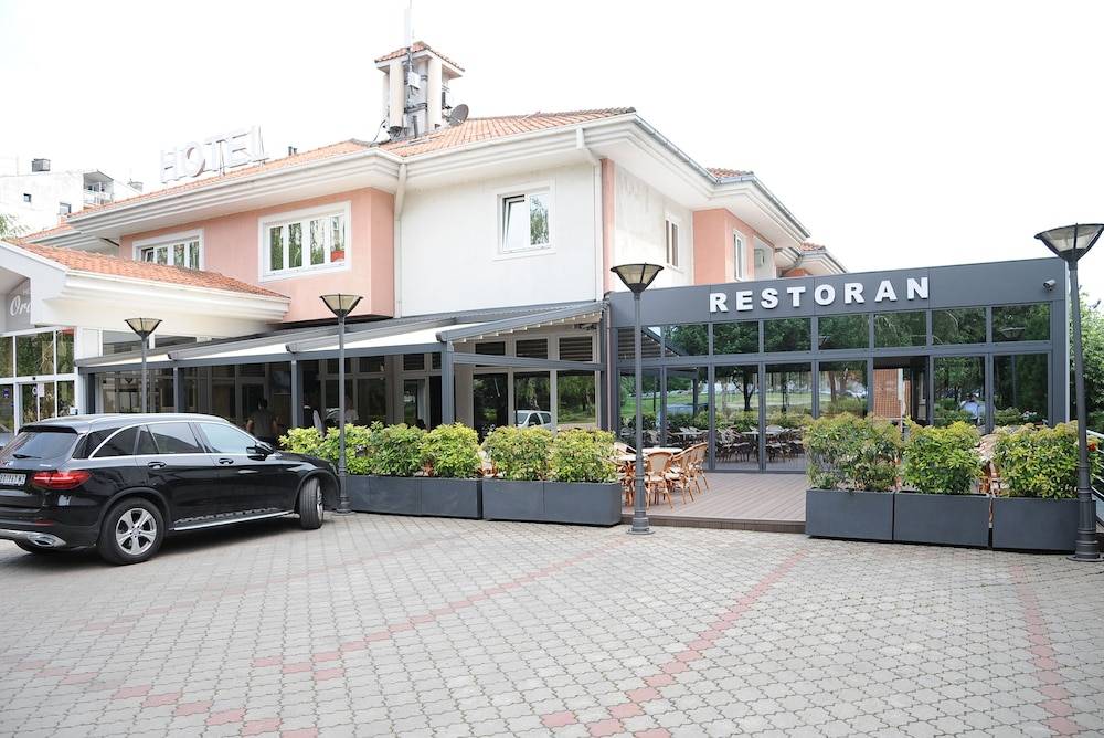 Hotel Orasac 1