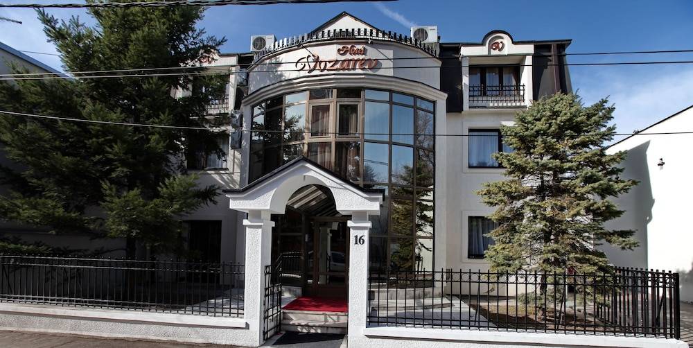 Hotel Vozarev 1