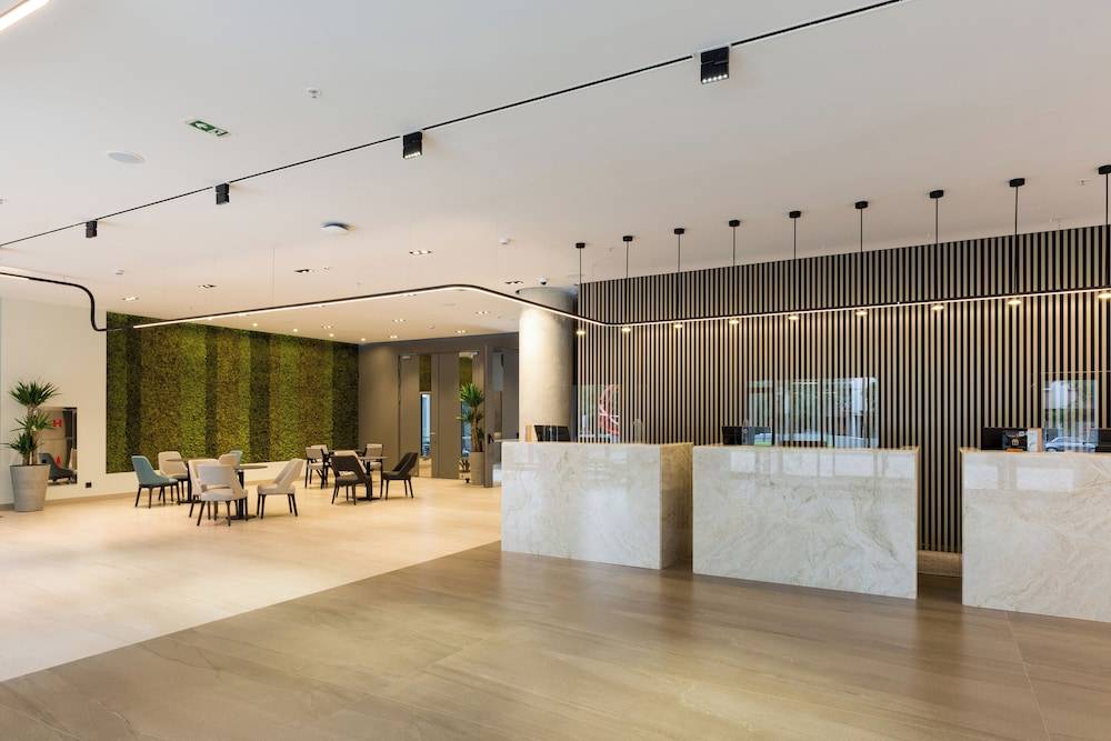 Hotel Mona Plaza 2