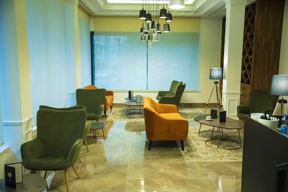 H41 Luxury Suites 2