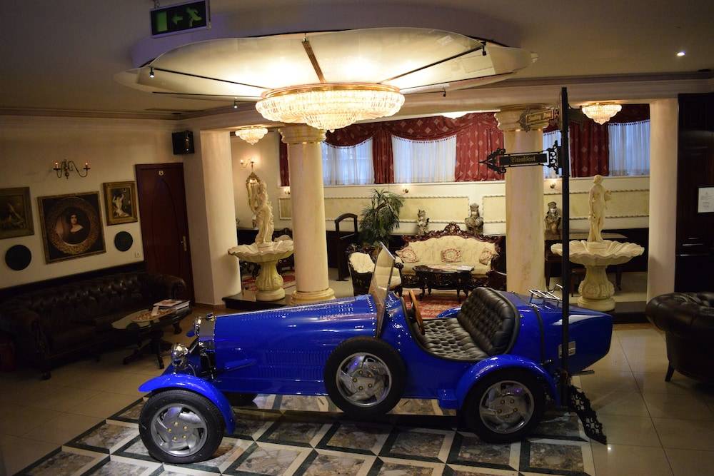 Queen's Astoria Design Hotel 1