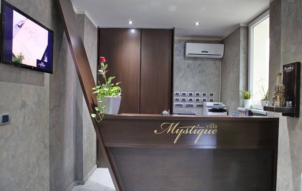 Villa Mystique 2