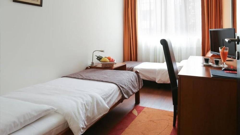 Hotel Srbija-FREE PARKING 1