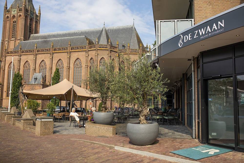Hotel Restaurant De Zwaan 1