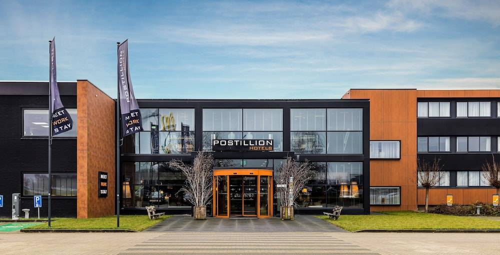 Postillion Hotel Deventer 1