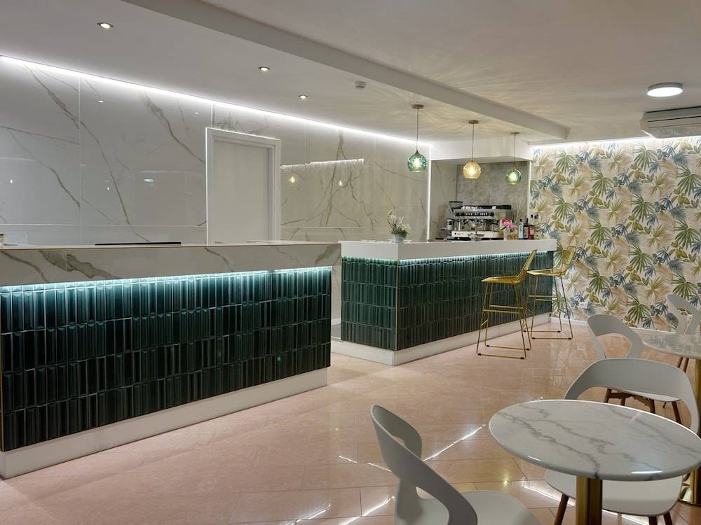 Hotel Concorde 1