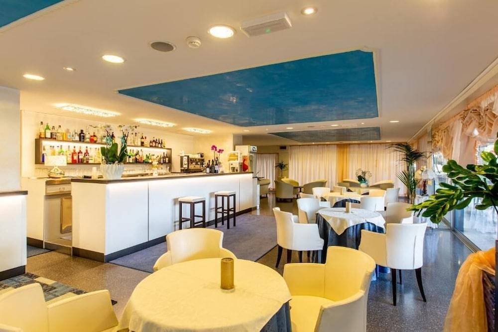 Hotel Raffaello 2