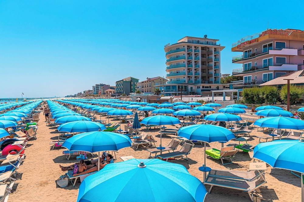 Hotel Cola Frontemare 1