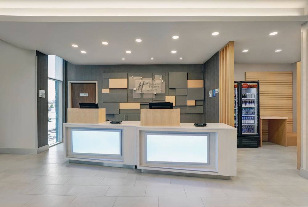 Holiday Inn Express & Suites COLLINGWOOD by IHG 2