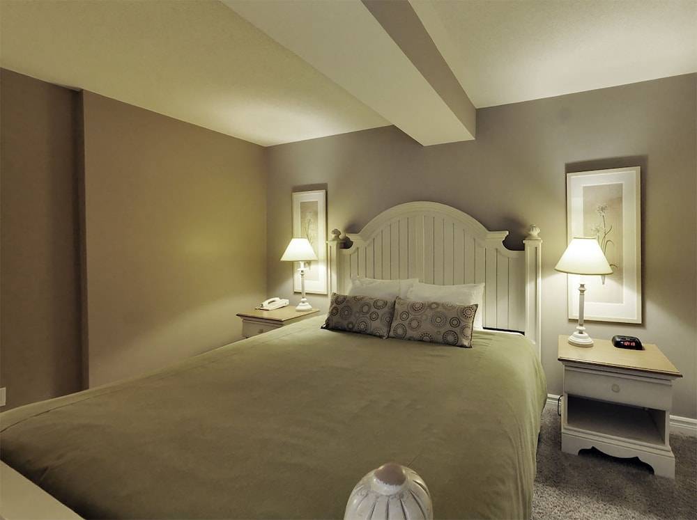 Georgian Bay Hotel Trademark Collection by Wyndham 2
