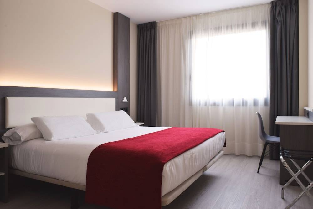 Hotel New Bilbao Airport 1
