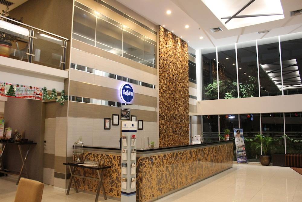 Hotel Dafam Pekanbaru 2