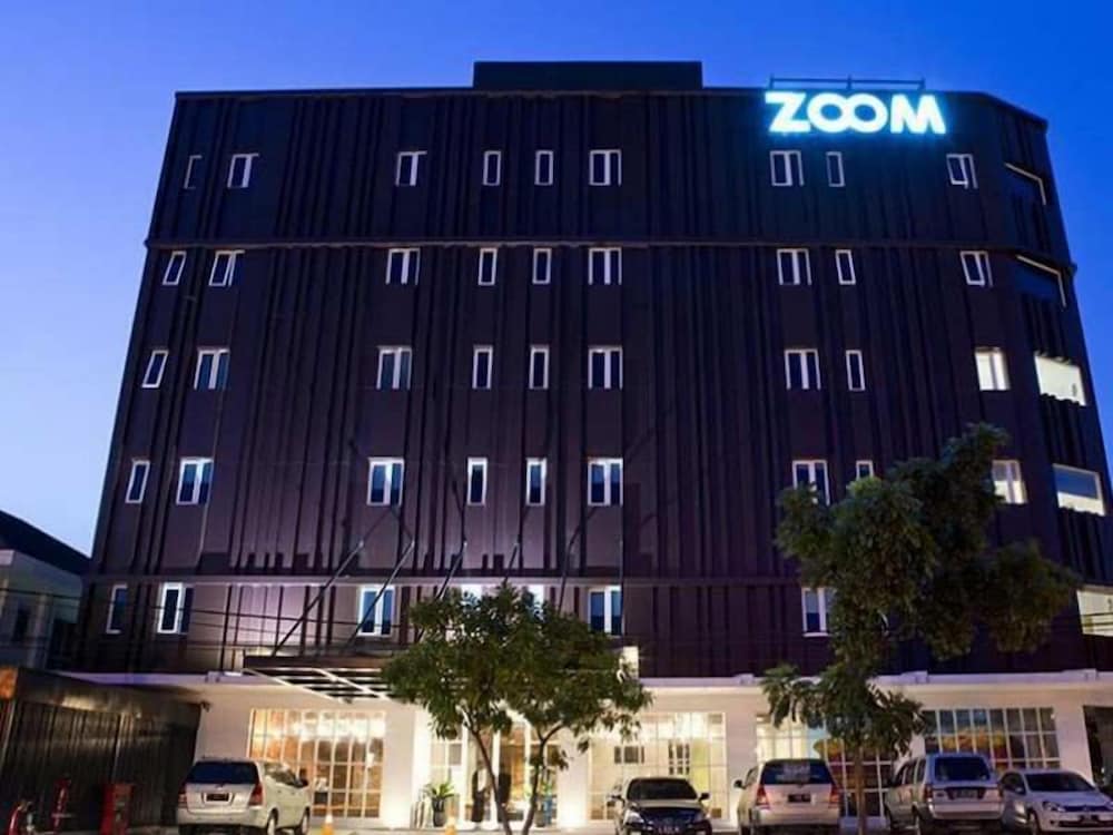 Zoom Hotels 1