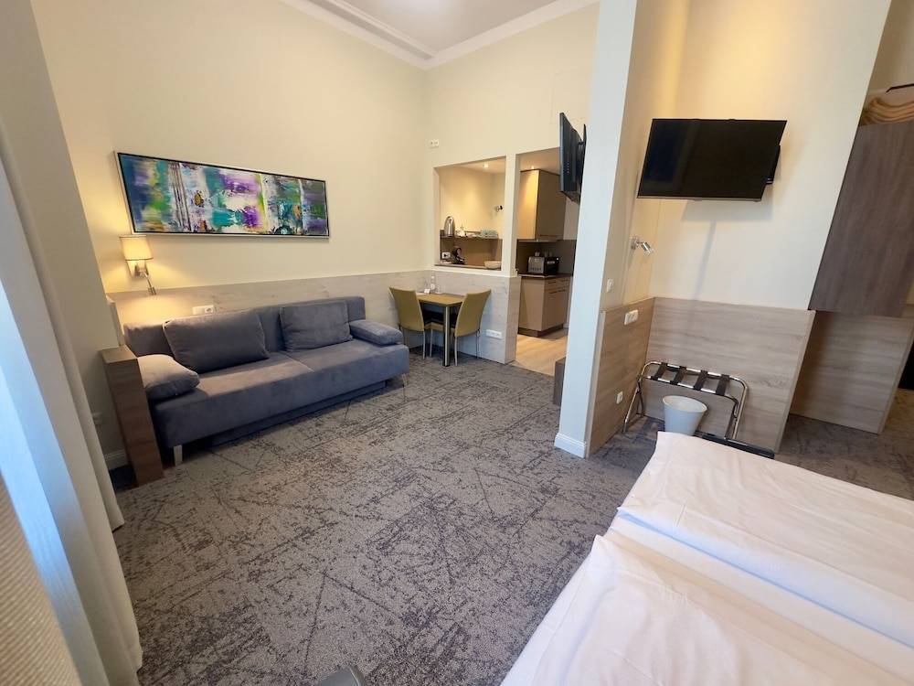 Hotel Central 1