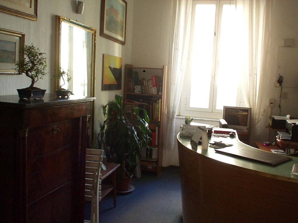 Albergo Cavour SELF CHECK-IN 2