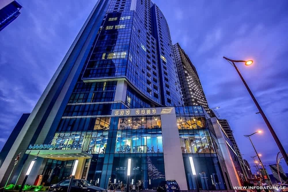 New Wave Hotel 1
