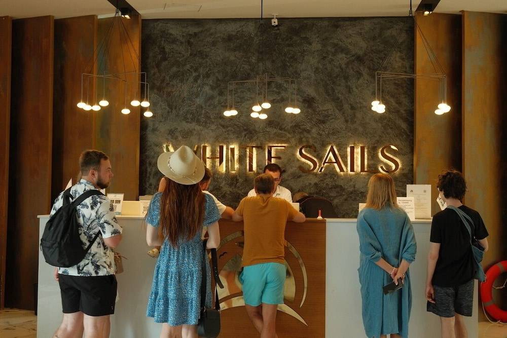 White Sails Residential Hotel 2