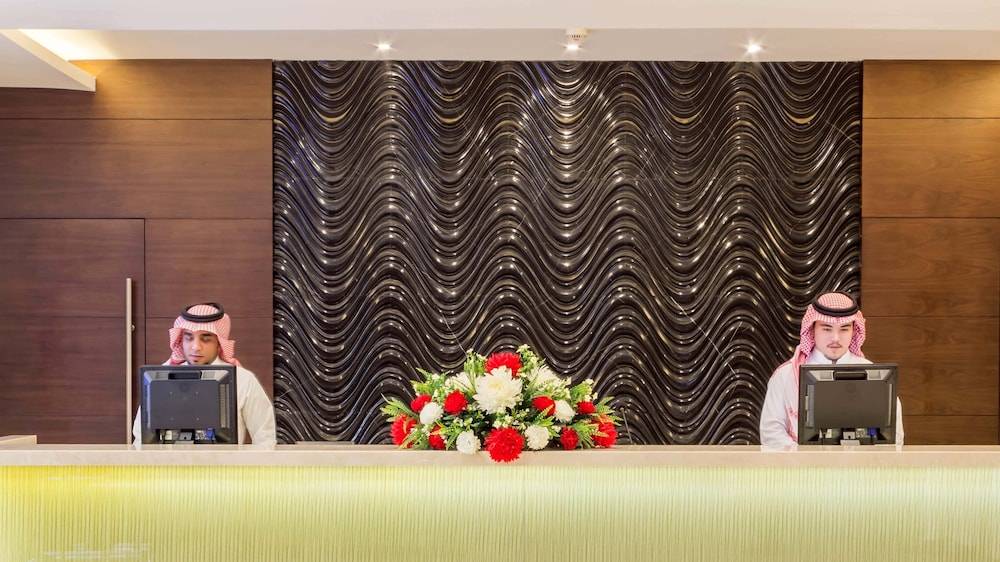 M Hotel Makkah by Millennium 2