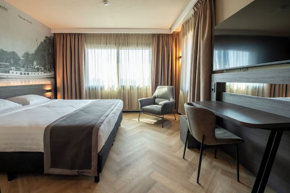 Bastion Hotel Dordrecht Papendrecht 1
