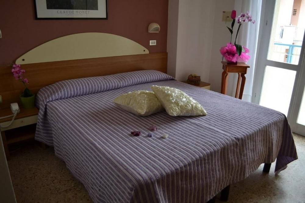 Hotel Jasmine Beach 2