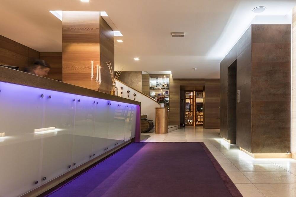 Majestic Hotel 1