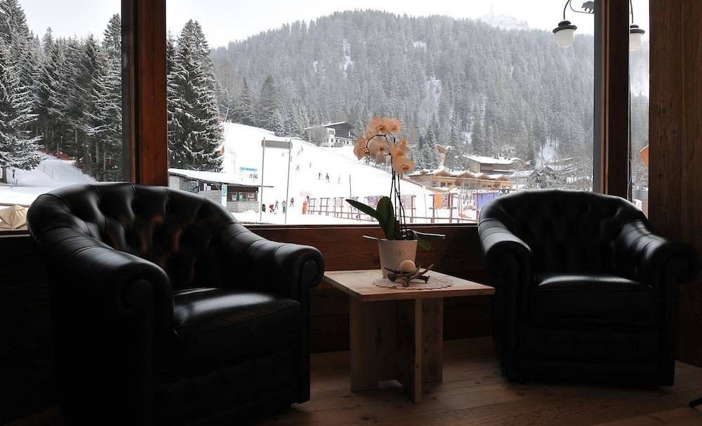 Chalet Laura Lodge Hotel 1