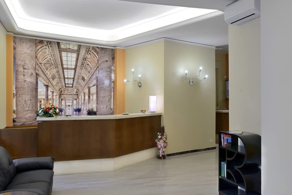 SmArt Hotel Bartolini 2
