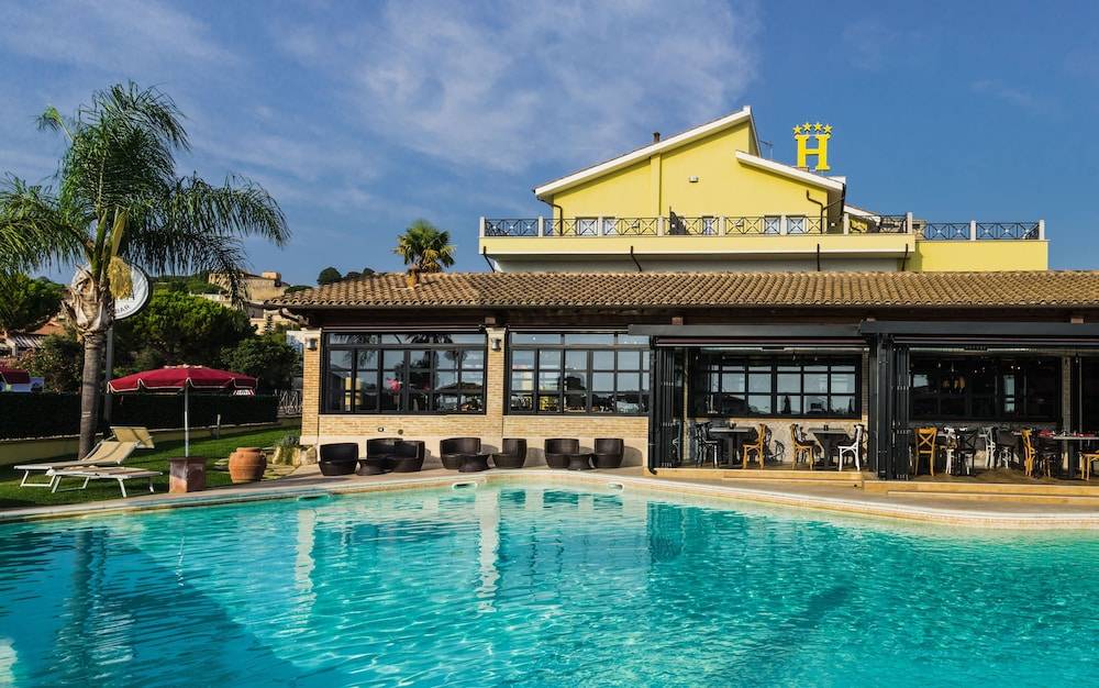 Hotel Villa Tirreno 1